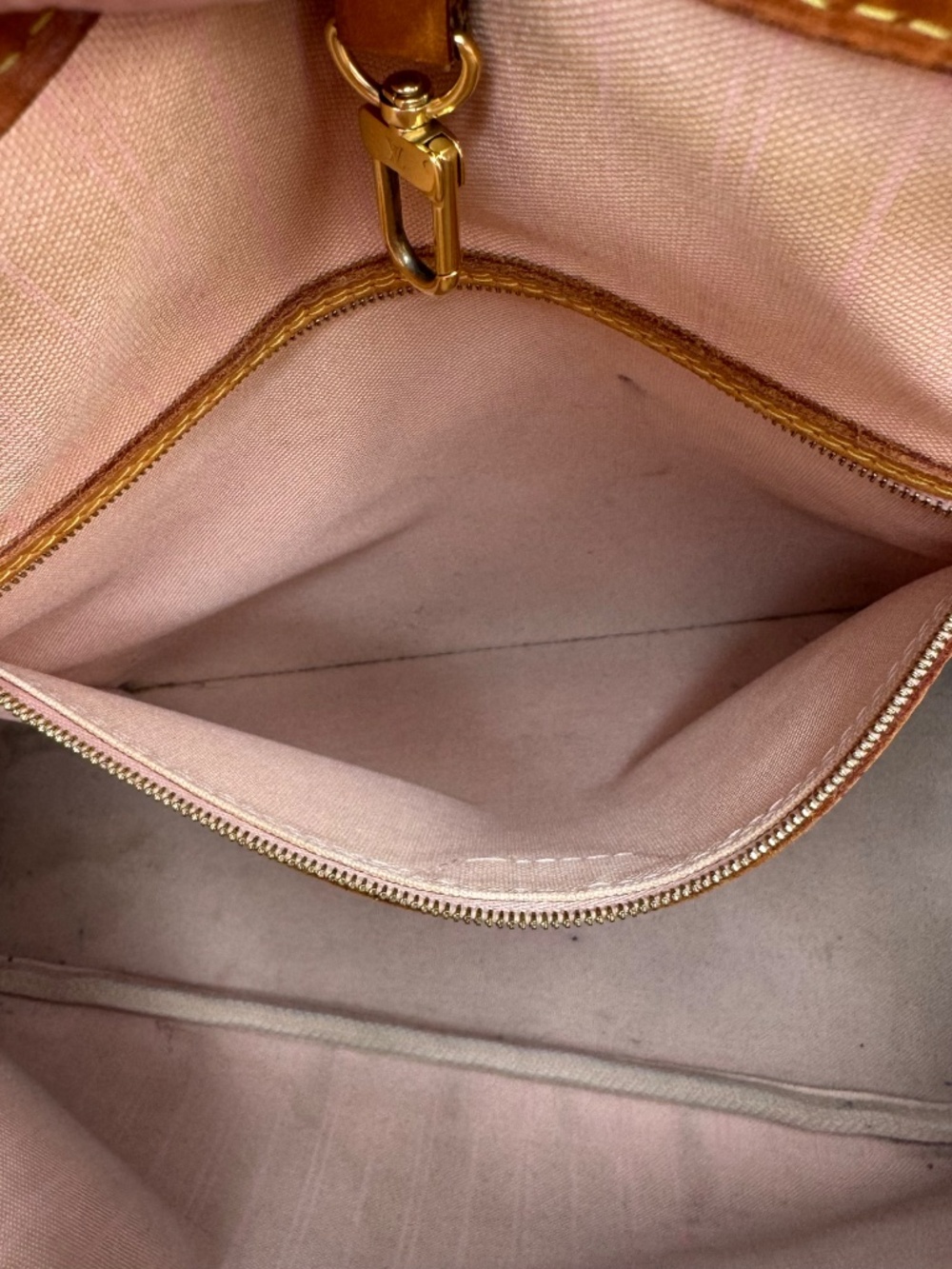 1359 Louis Vuitton Neverfull MM Tote – Damier Azur / Rose Ballerine - Picture 6 of 15